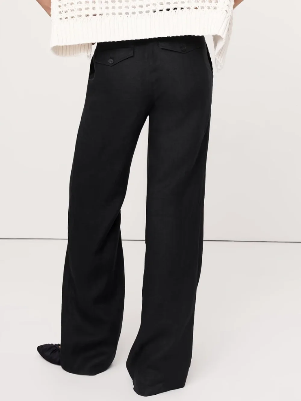 BANANA REPUBLIC 